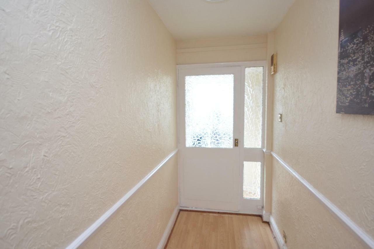 Four Bedroom Townhouse 12 Minutes Walk To Excel Exhibition Centre Londres Extérieur photo